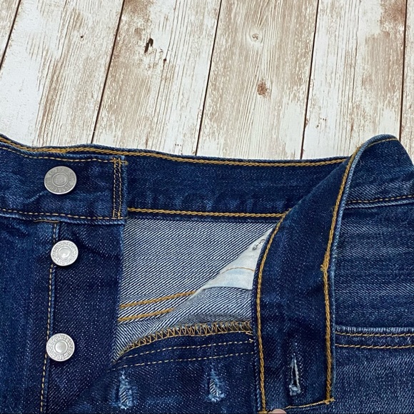 Levi’s 501 Embroidered Cherry Cut-Off Jean Shorts Size 29 - Picture 6 of 15